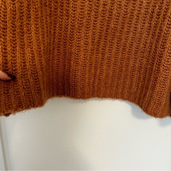 Free People Fluffy Fox Cowl Neck Sweater Papaya Brown Color Size M Women’s - Picture 6 of 11